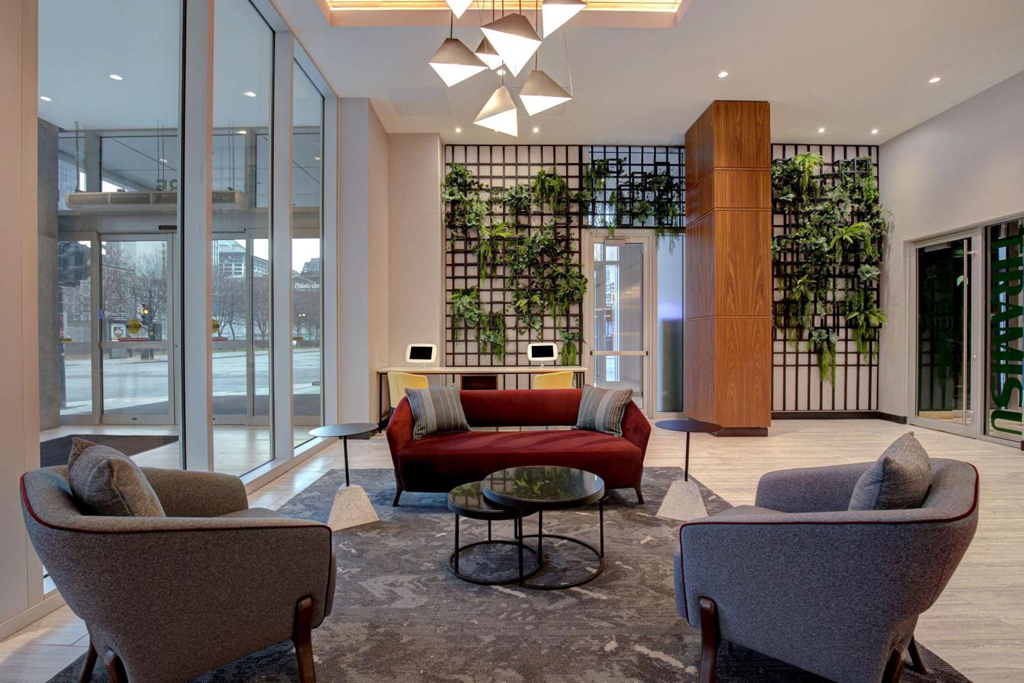 Hampton Inn Montreal Downtown, Qc Exterior foto