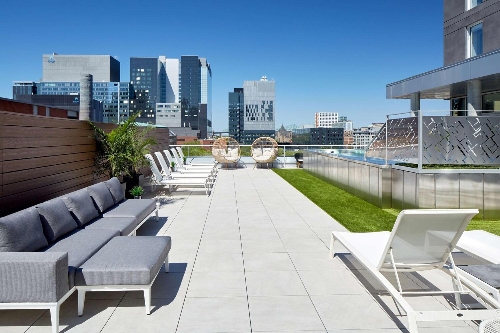 Hampton Inn Montreal Downtown, Qc Exterior foto